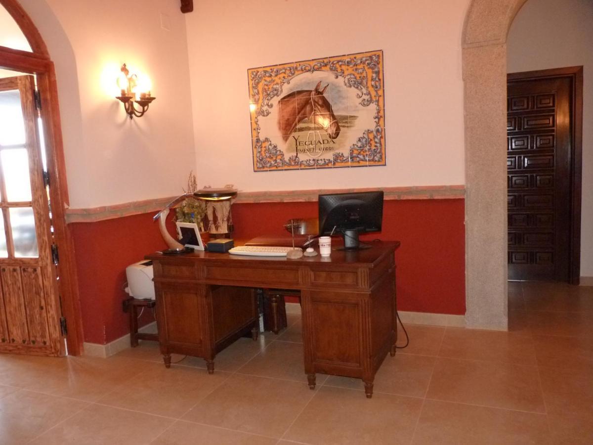 Casa Rural Yeguada Jimenez Latorre Fernancaballero Exterior foto